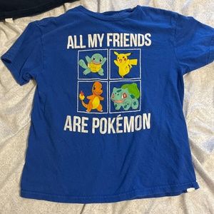 2 shirts Pokémon